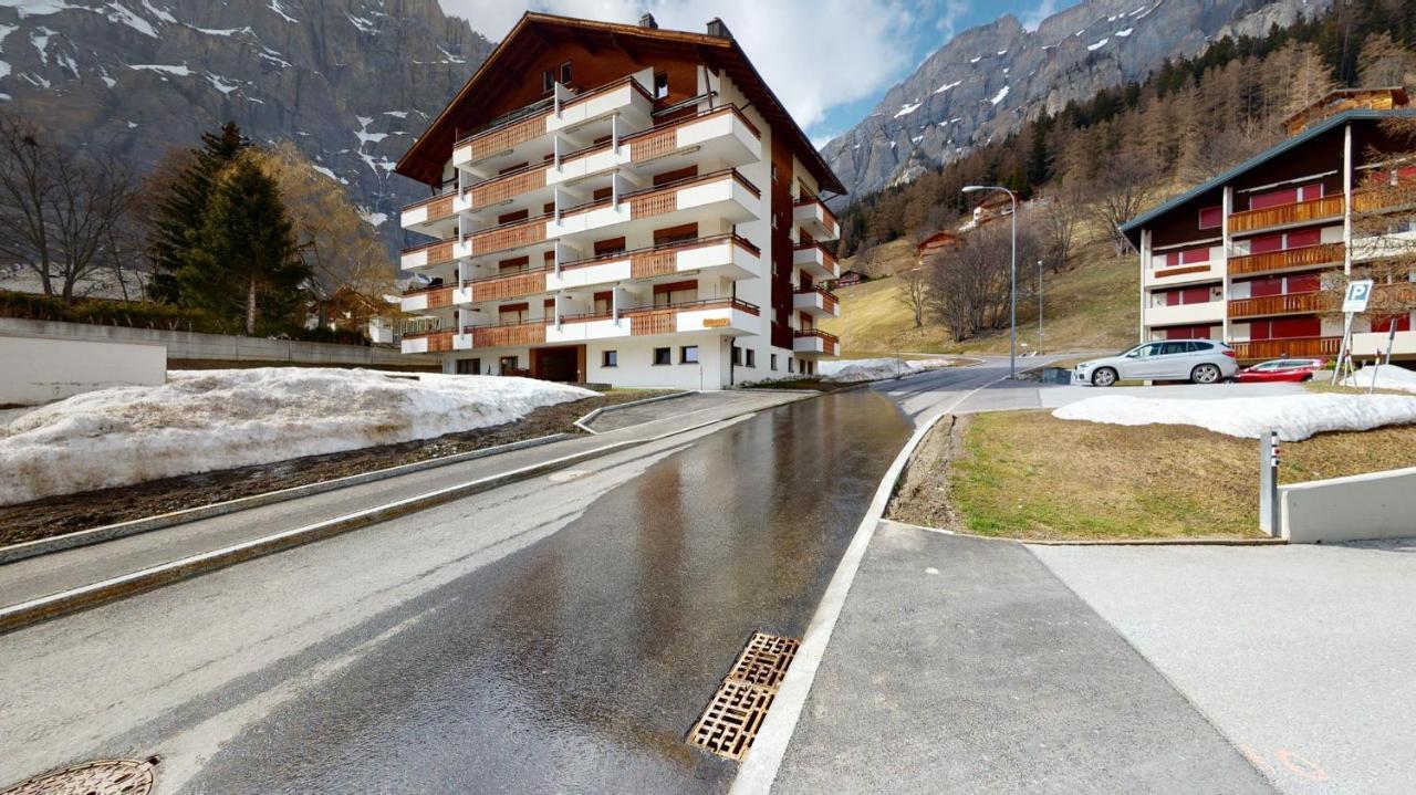 Gonenstein Residence In Leukerbad, Entire Apartment/Studio With Balcony Exterior foto